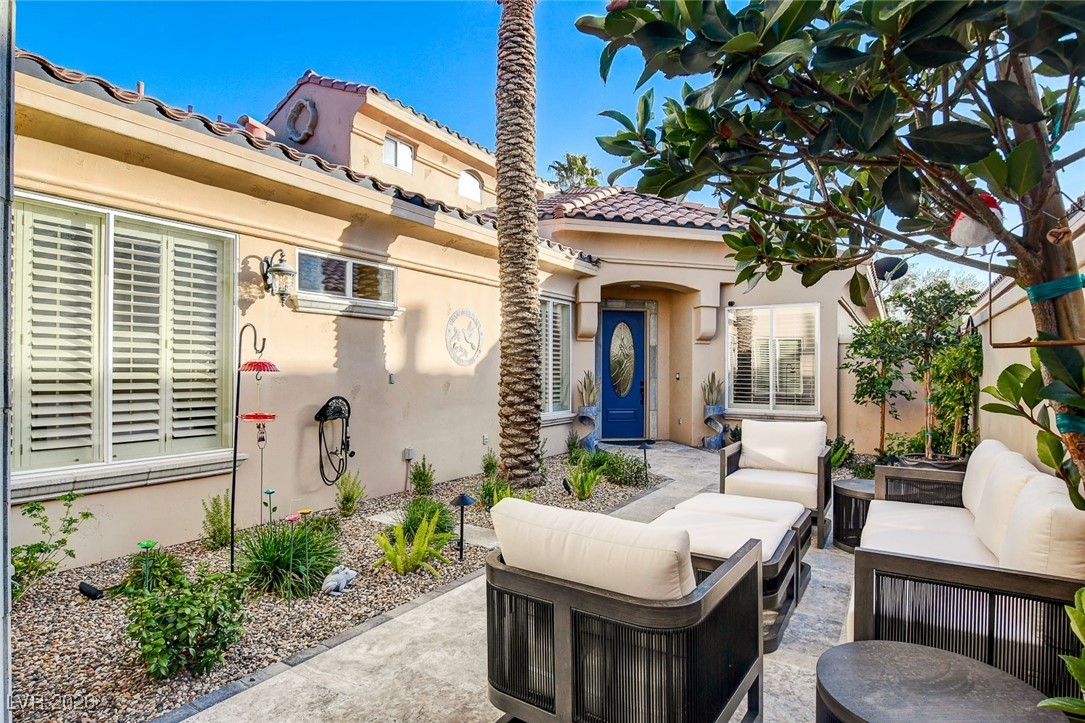 39 Via Paradiso Street Henderson, NV 89011 - Photo 3 of 56