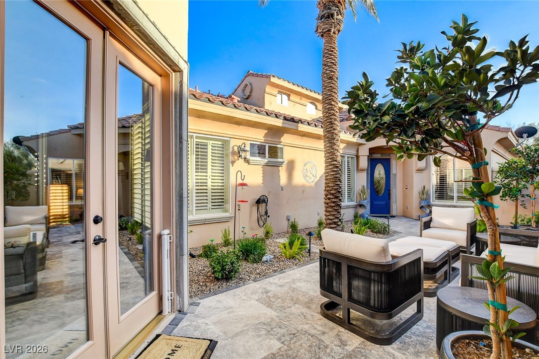 39 Via Paradiso Street Henderson, NV 89011 - Photo 4 of 56