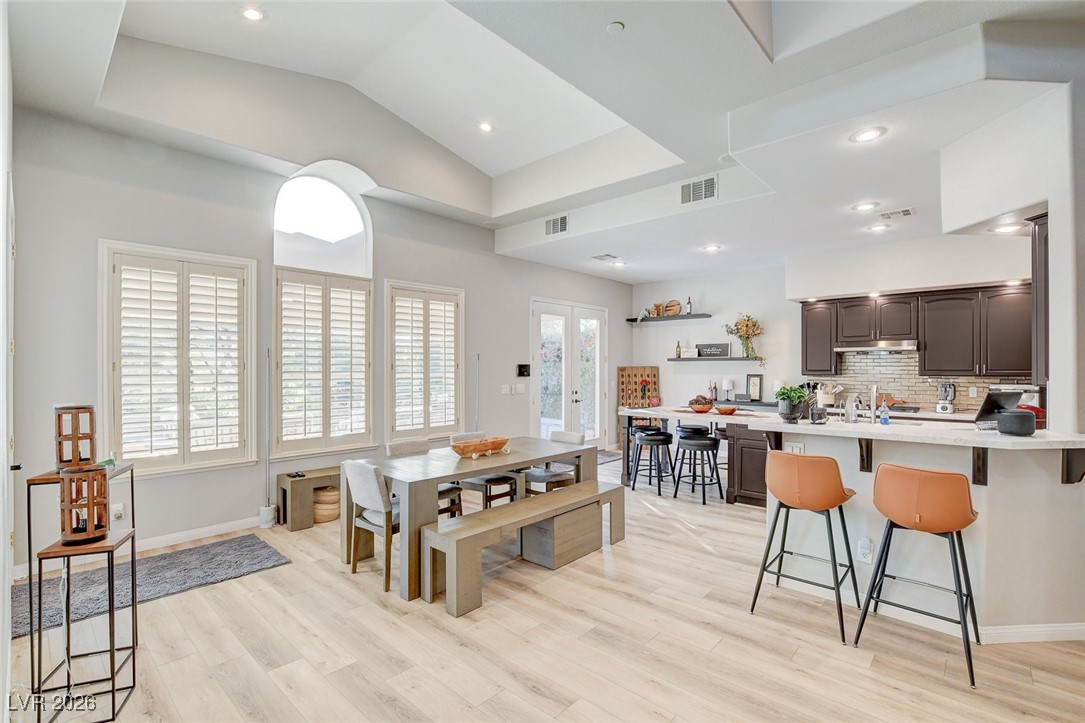 39 Via Paradiso Street Henderson, NV 89011 - Photo 10 of 56