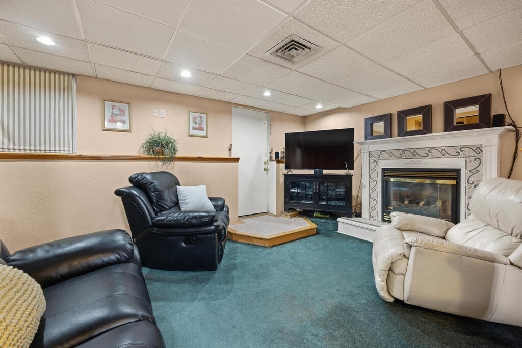 20 Harvard Road Billerica, MA 01821 - Photo 27 of 33