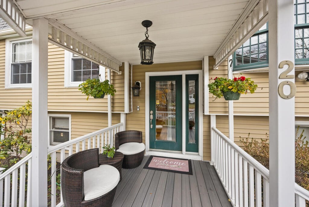 20 Harvard Road Billerica, MA 01821 - Photo 4 of 33