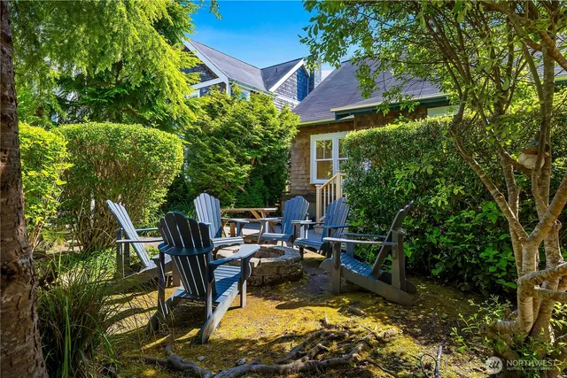 $1,149,000 | 34 Seastar Lane, Pacific Beach, WA 98571