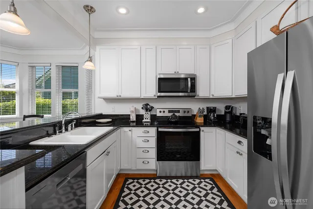 $1,149,000 | 34 Seastar Lane, Pacific Beach, WA 98571