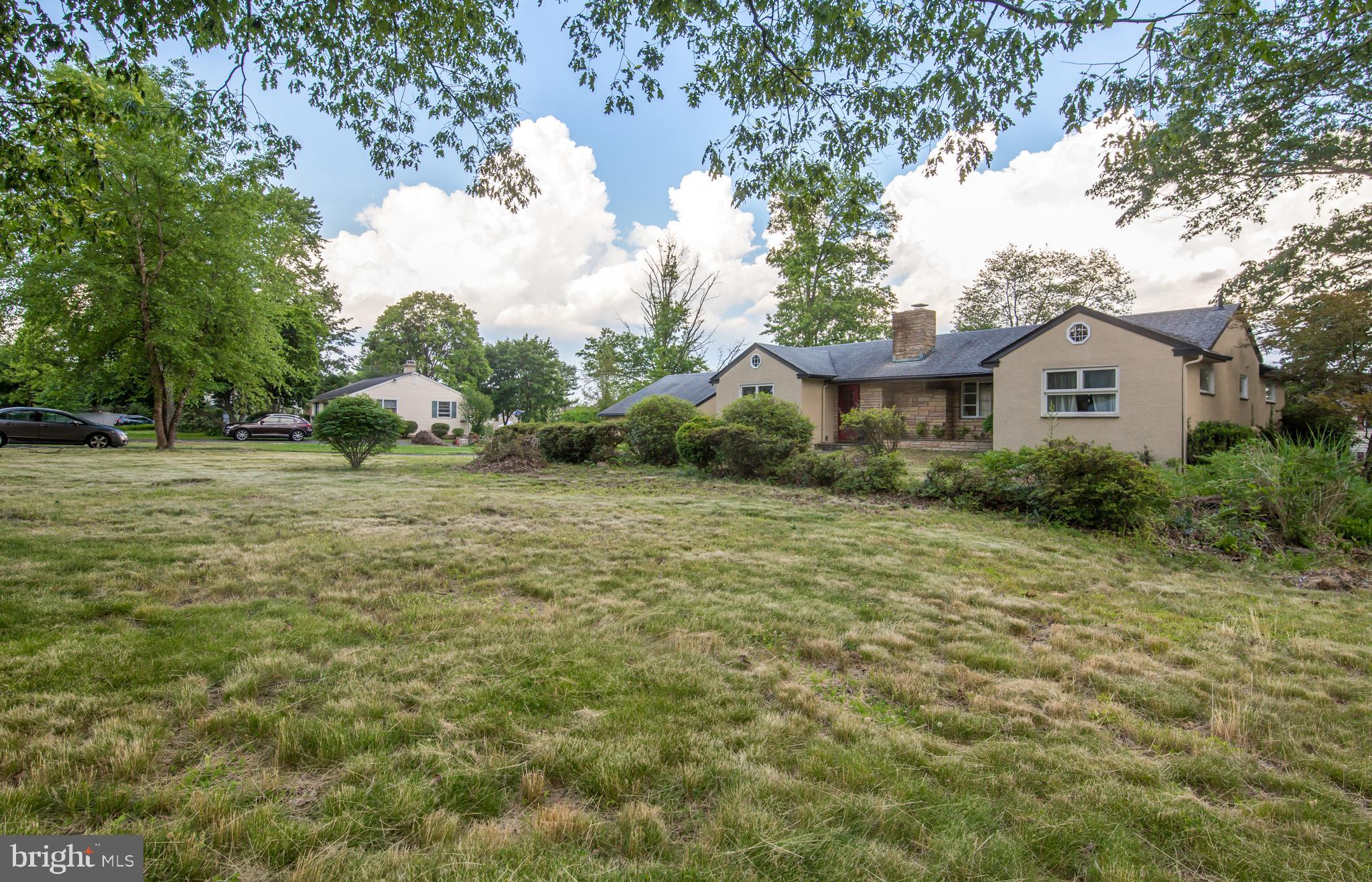 110 Stump Road North Wales, PA 19454 - Photo 2 of 29 Gallery Image 2