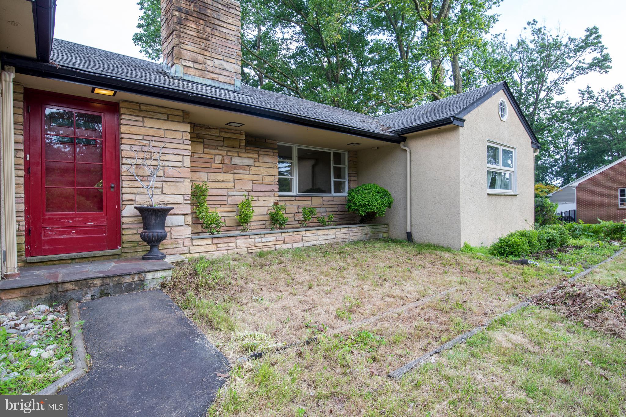 110 Stump Road North Wales, PA 19454 - Photo 4 of 29 Gallery Image 4