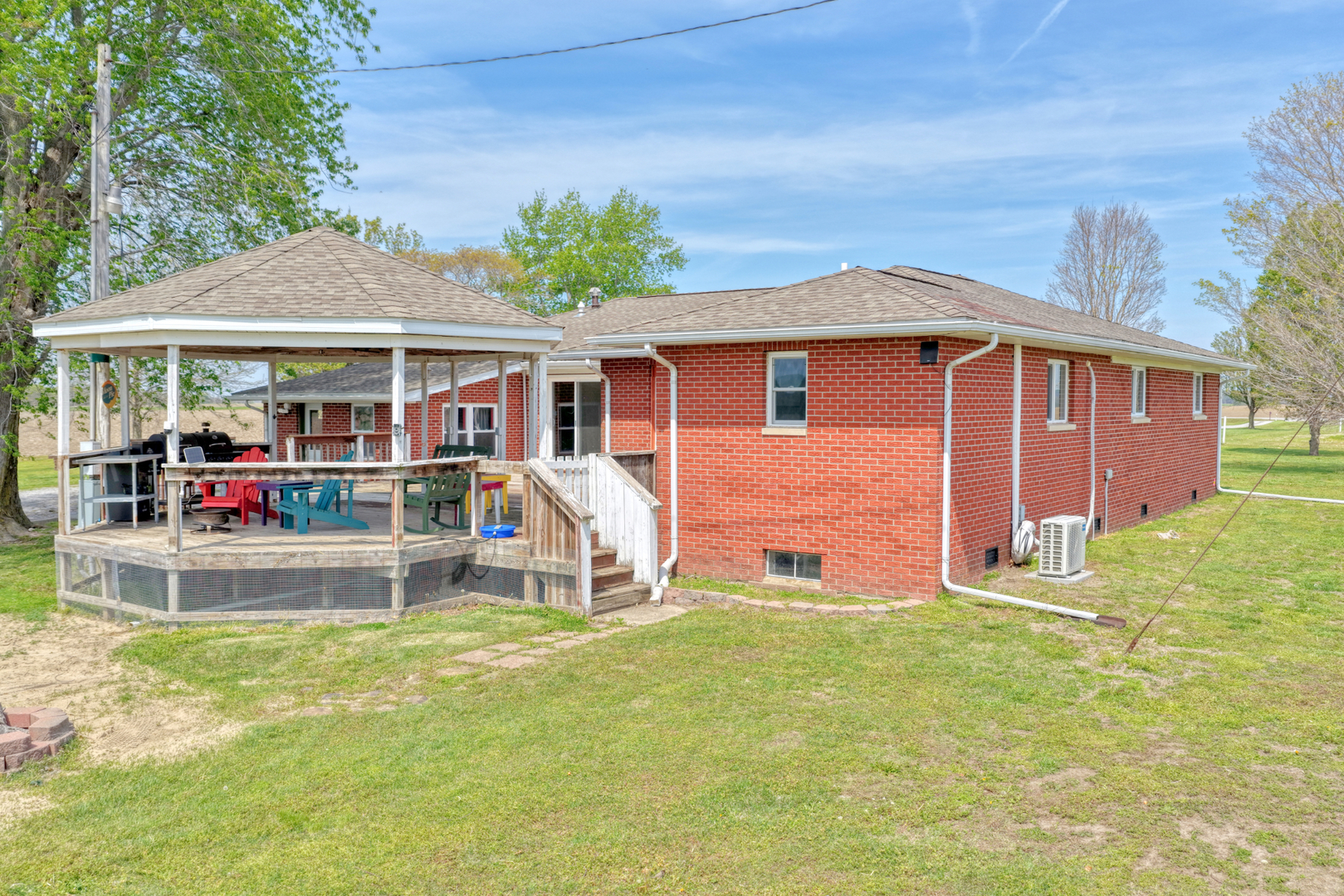 3992 Neunert Road Jacob, IL 62950 - Photo 35 of 48 a front view of a house with a yard