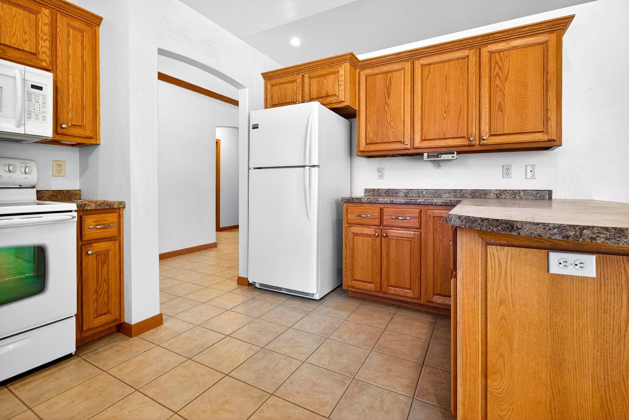 3321 East Canvasback Lane Appleton, WI 54913 - Photo 9 of 42