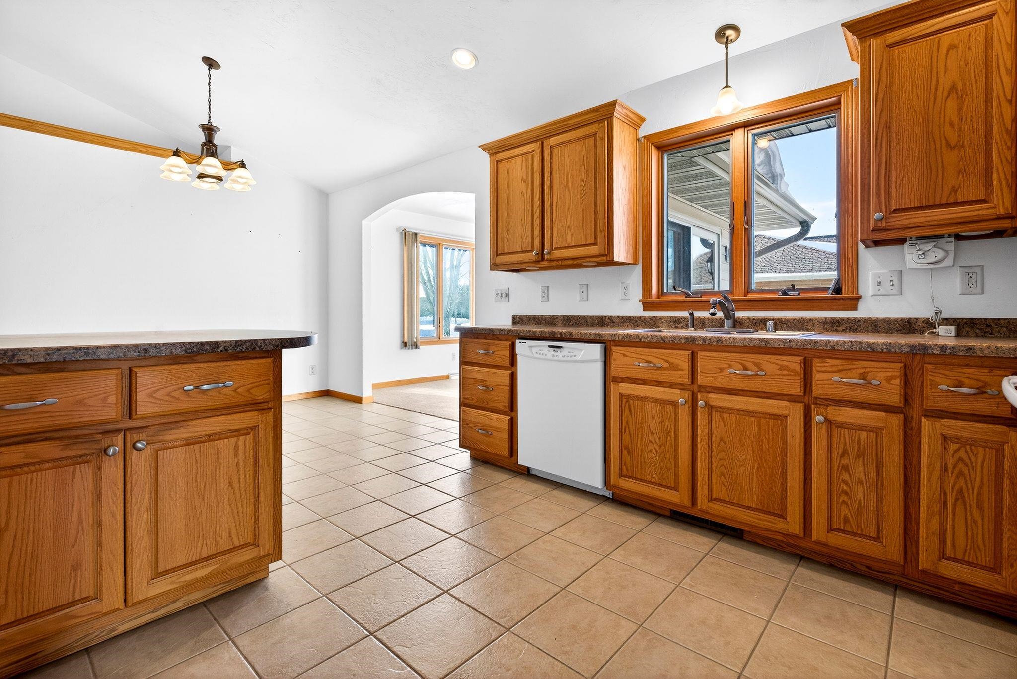 3321 East Canvasback Lane Appleton, WI 54913 - Photo 10 of 42
