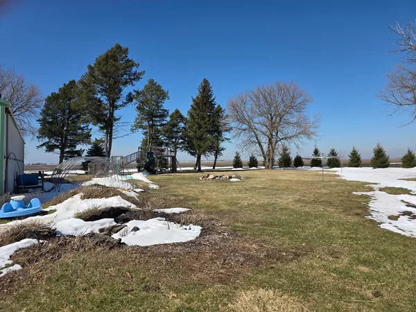 $360,000 | 1519 Highway 251, Steward, IL 60553