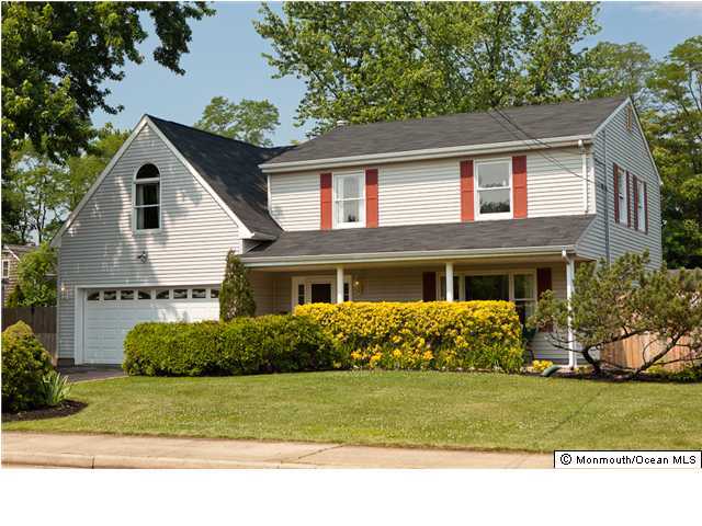 256 E Road Middletown, NJ 07718 - Photo 1 of 3 Primary Photo