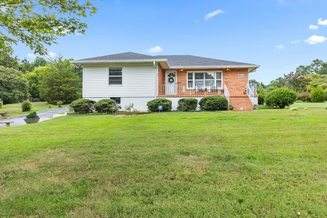 $302,499 | 3643 Garner Road, Chattanooga, TN 37406