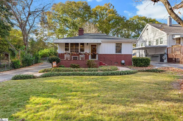 $315,000 | 224 Vintage Avenue, Greenville, SC 29607