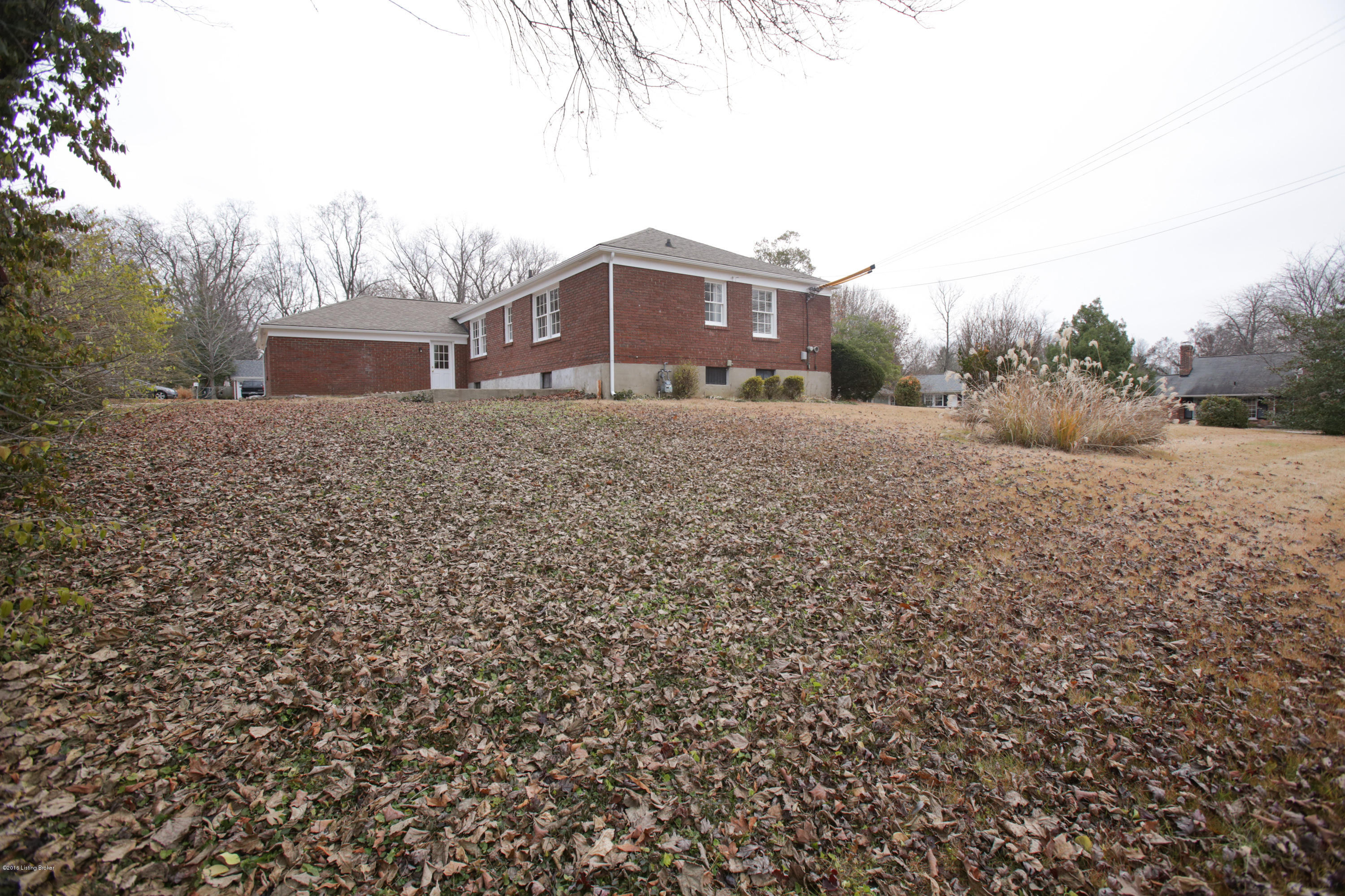 500 Kinglan Road Louisville, KY 40207 - Photo 17 of 17 Rear side of home