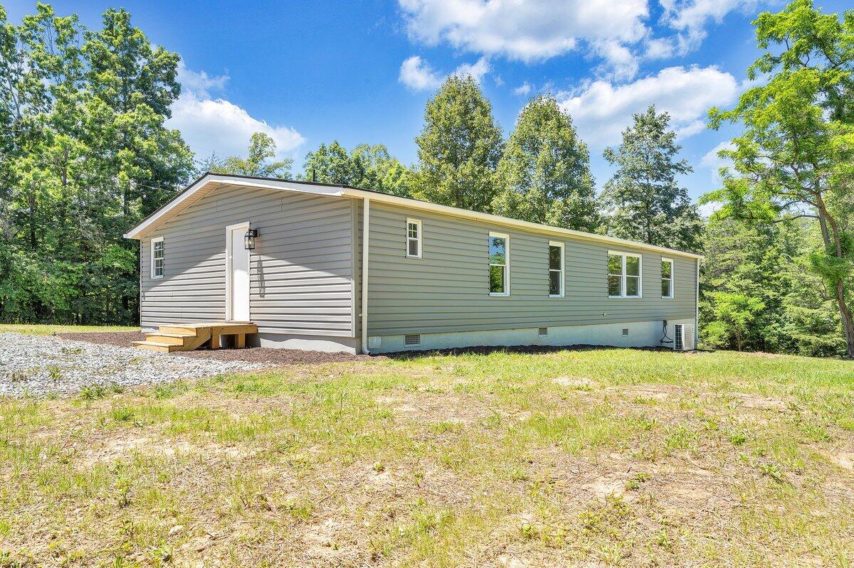 94 Bryants Lake Road Bassett, VA 24055 - Photo 9 of 46 MIB02217 (1)