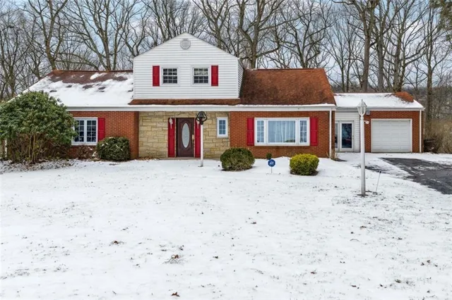 $429,000 | 2508 Woodbine Road, Aliquippa, PA 15001