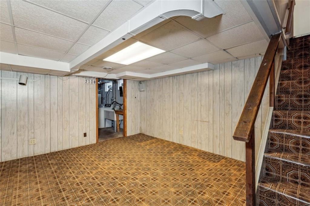 2508 Woodbine Road Aliquippa, PA 15001 - Photo 30 of 37