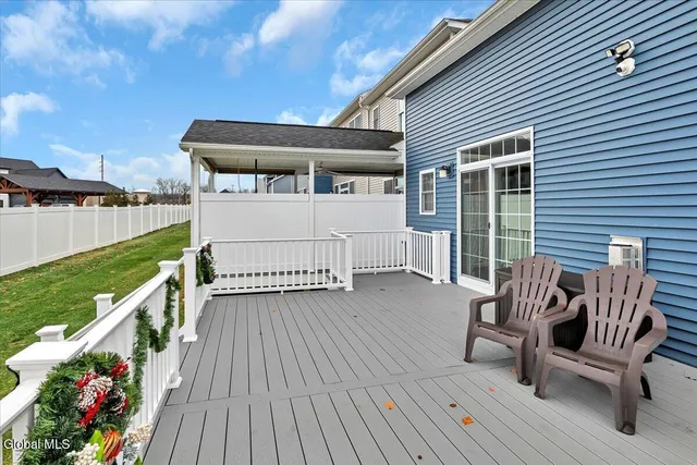 $599,000 | 40 Stacey Way, North Greenbush, NY 12180