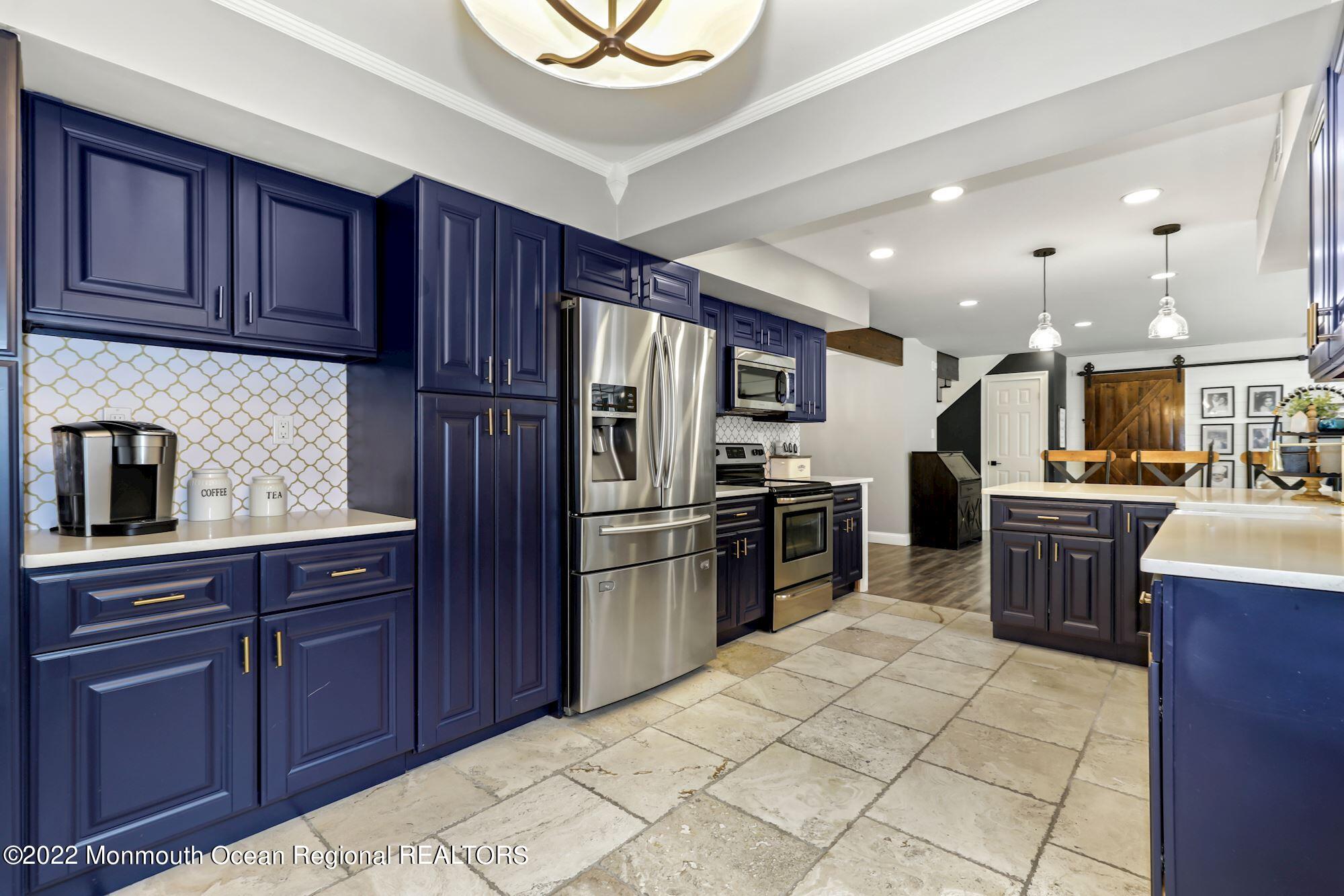 48 River Drive Marlboro, NJ 07746 - Photo 13 of 46 016_48_RIVER_DRIVE_397626_744833