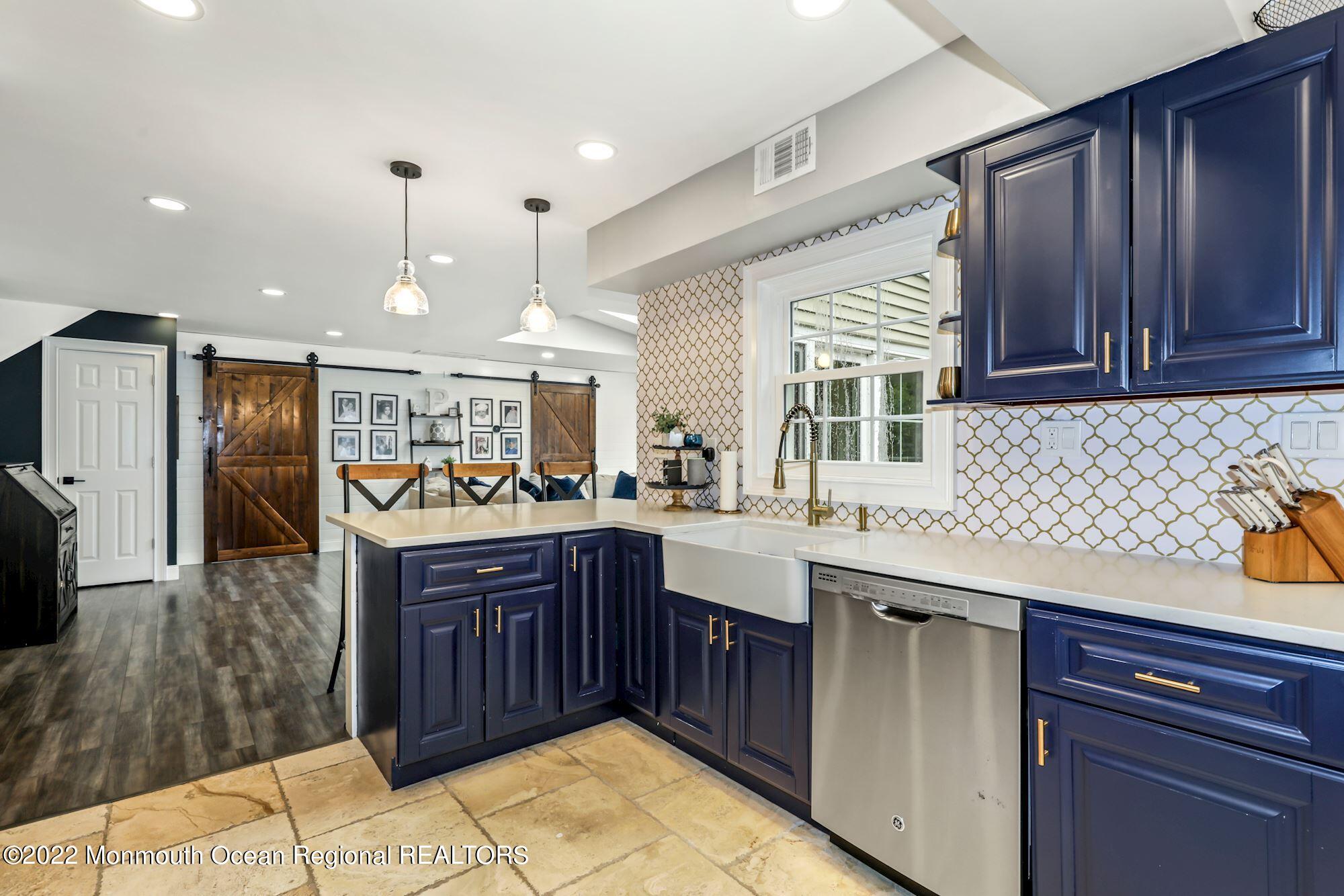 48 River Drive Marlboro, NJ 07746 - Photo 14 of 46 017_48_RIVER_DRIVE_397626_744833