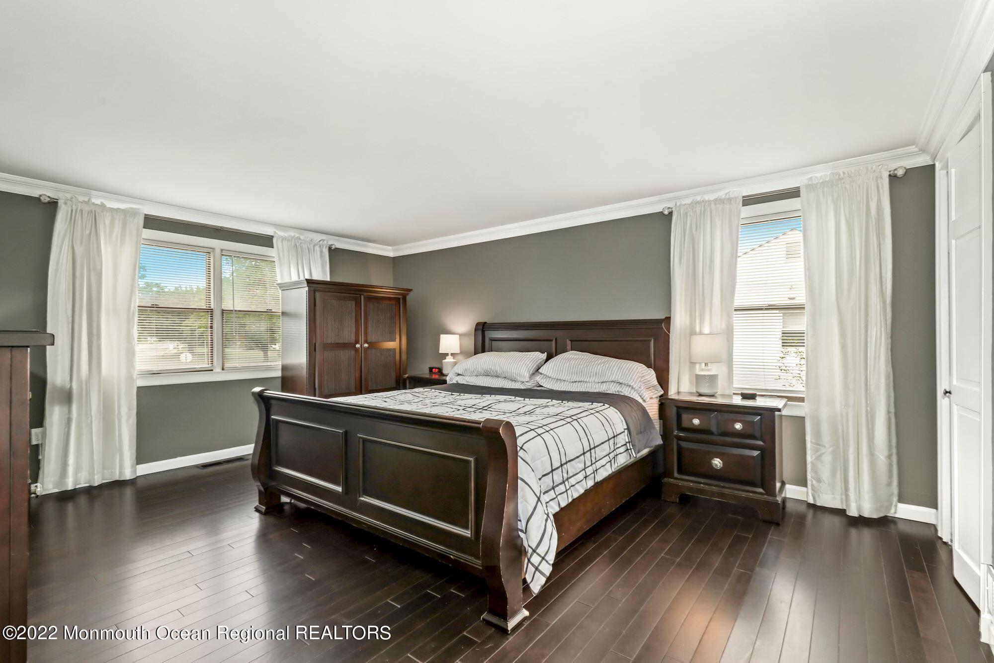 48 River Drive Marlboro, NJ 07746 - Photo 24 of 46 026_48_RIVER_DRIVE_397626_744833