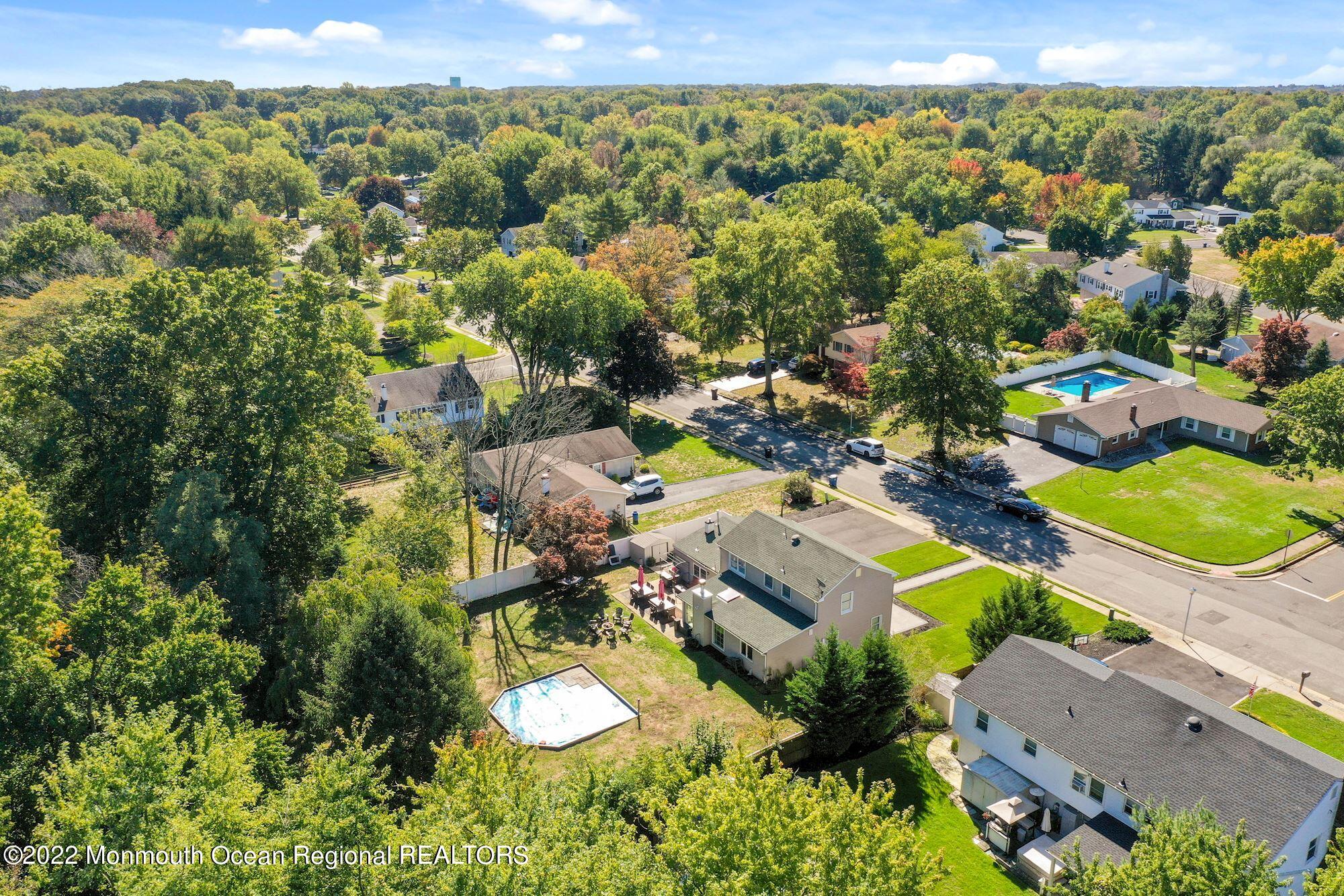48 River Drive Marlboro, NJ 07746 - Photo 44 of 46 047_48_RIVER_DRIVE_397626_745106