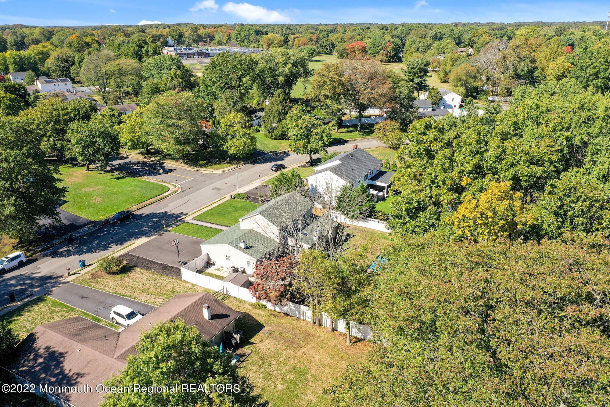 48 River Drive Marlboro, NJ 07746 - Photo 46 of 46 049_48_RIVER_DRIVE_397626_745106