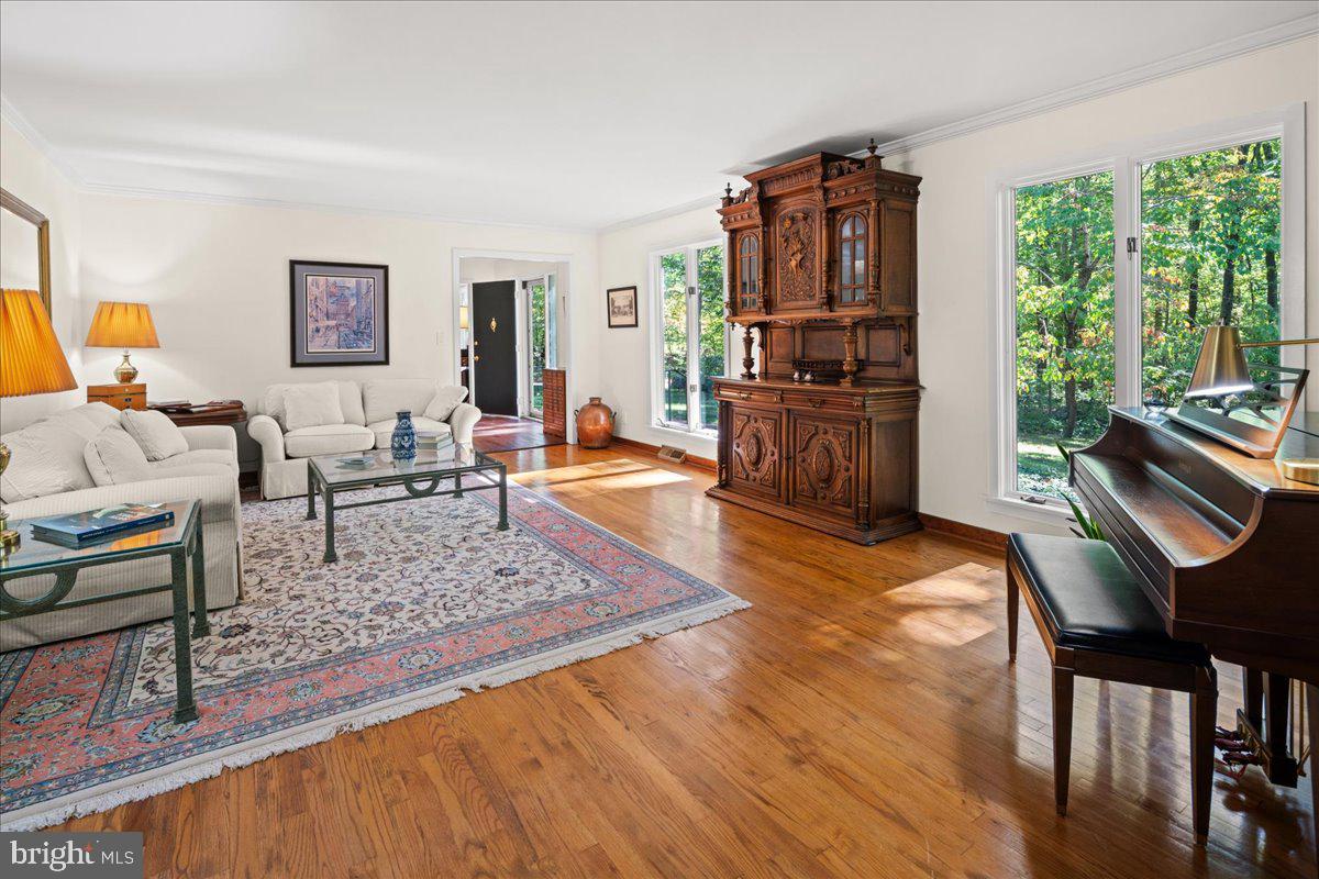 1005 Stuart Road Princeton, NJ 08540 - Photo 8 of 42 Formal living room