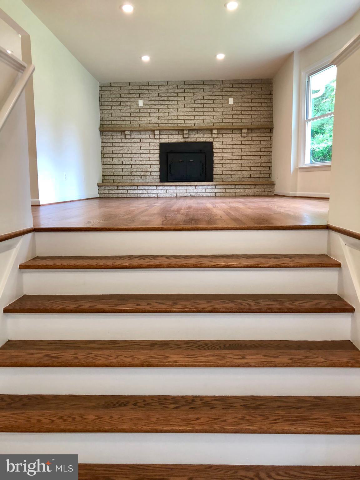 10826 Old Annapolis Road Frederick, MD 21701 - Photo 4 of 23 THIS ONE IS SURE TO PLEASE