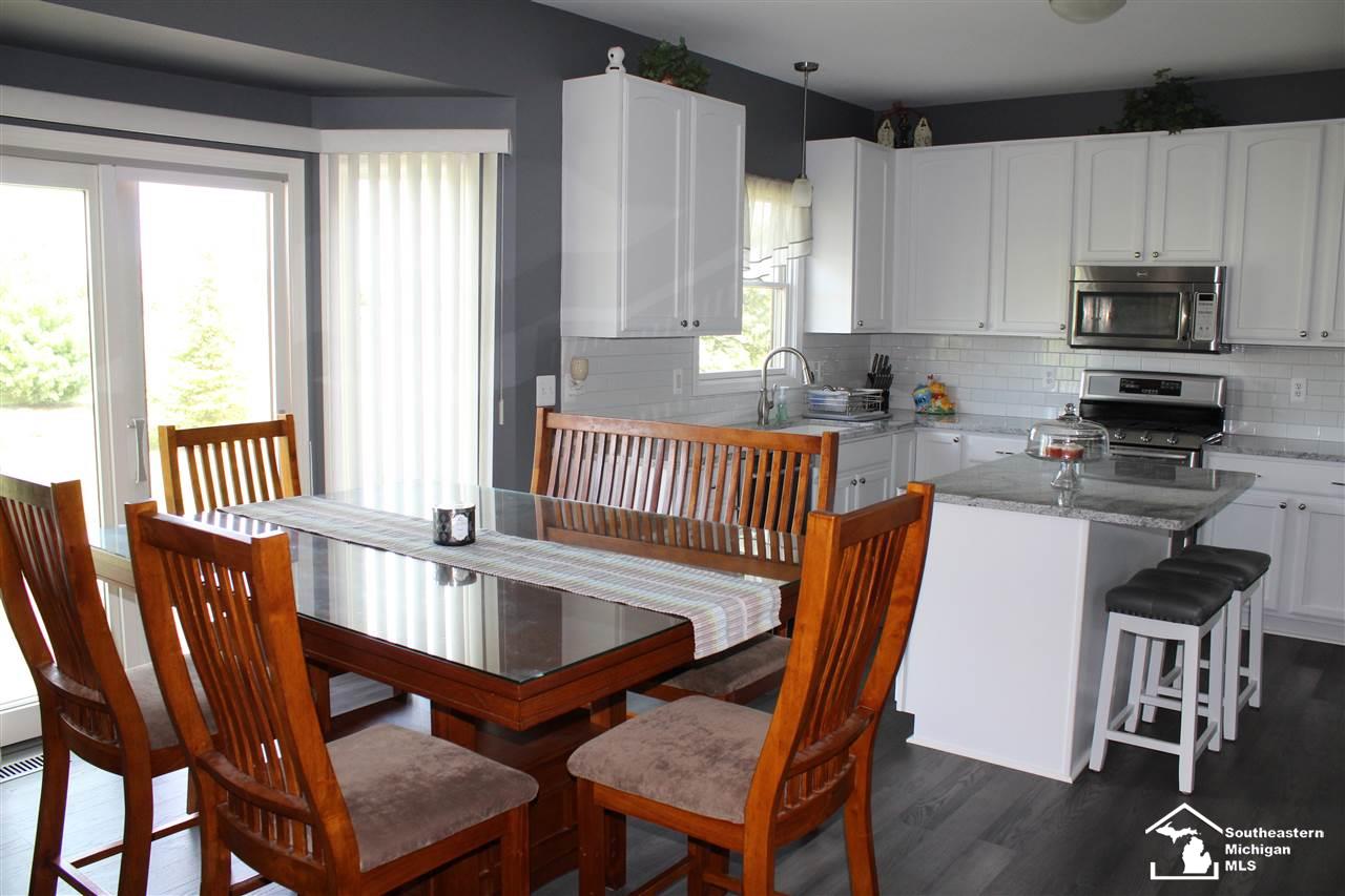 580 Ridge Point Drive Dundee, MI 48131 - Photo 5 of 27