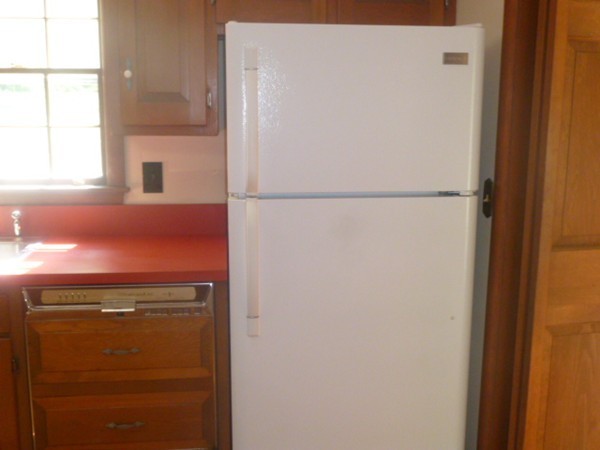 11 Spring Street Norfolk, MA 02056 - Photo 4 of 27 Gallery Image 4