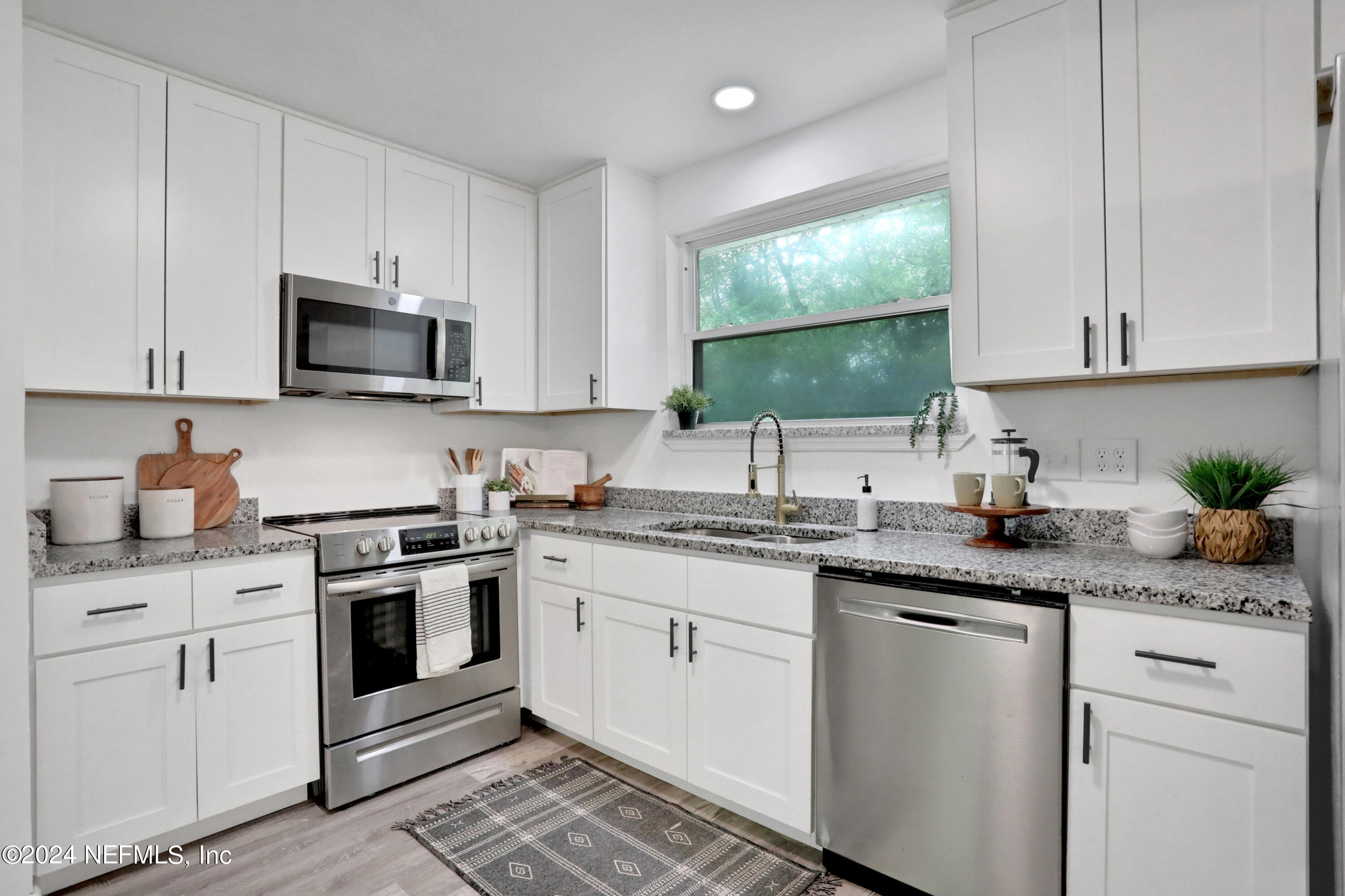 5104 Batley Road Jacksonville, FL 32210 - Photo 11 of 35 AW3A0041