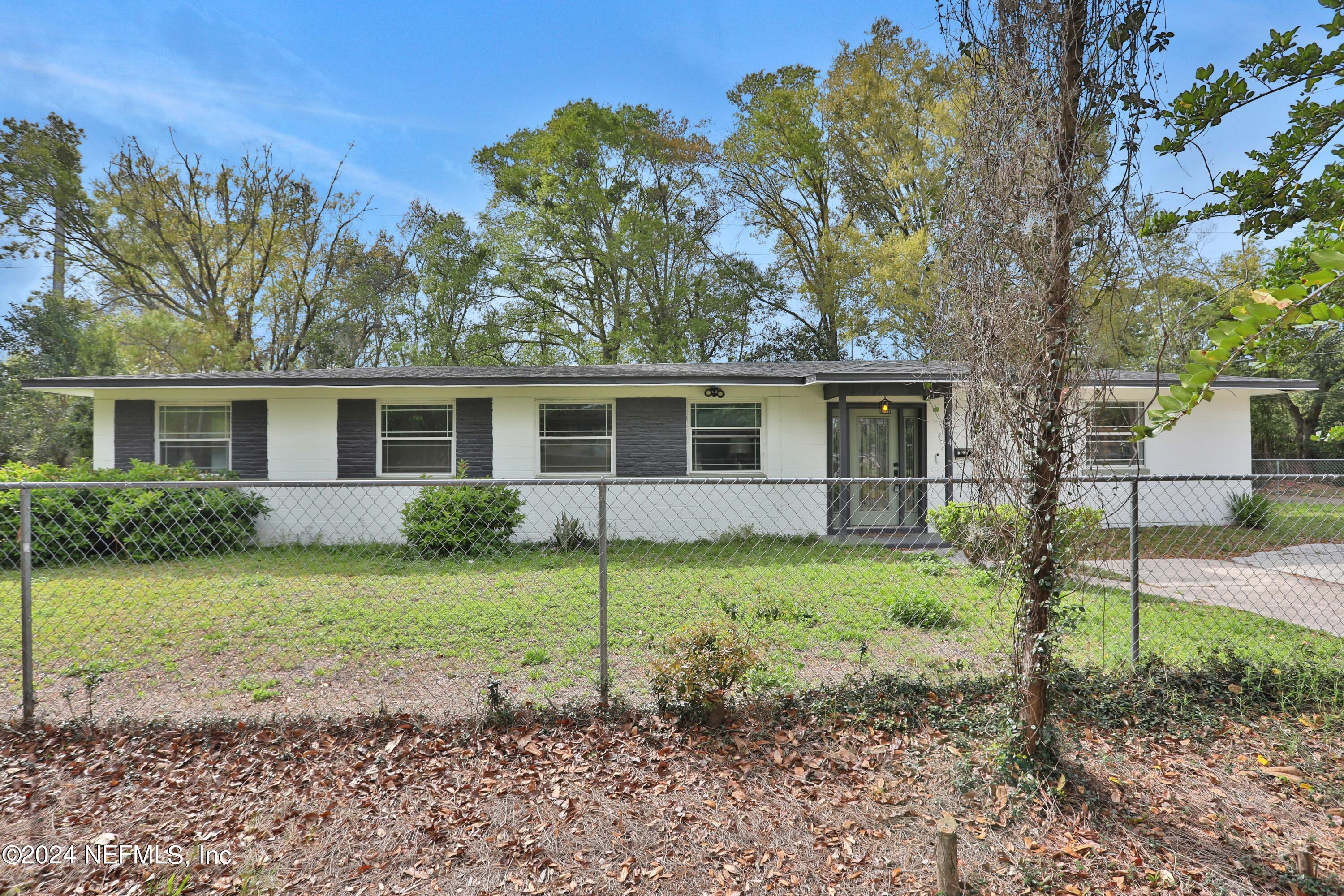 5104 Batley Road Jacksonville, FL 32210 - Photo 3 of 35 AW3A0144