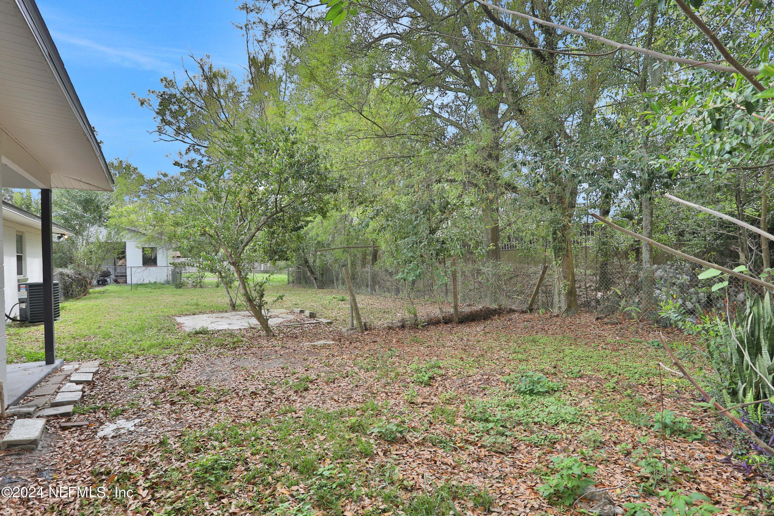 5104 Batley Road Jacksonville, FL 32210 - Photo 31 of 35 AW3A0108