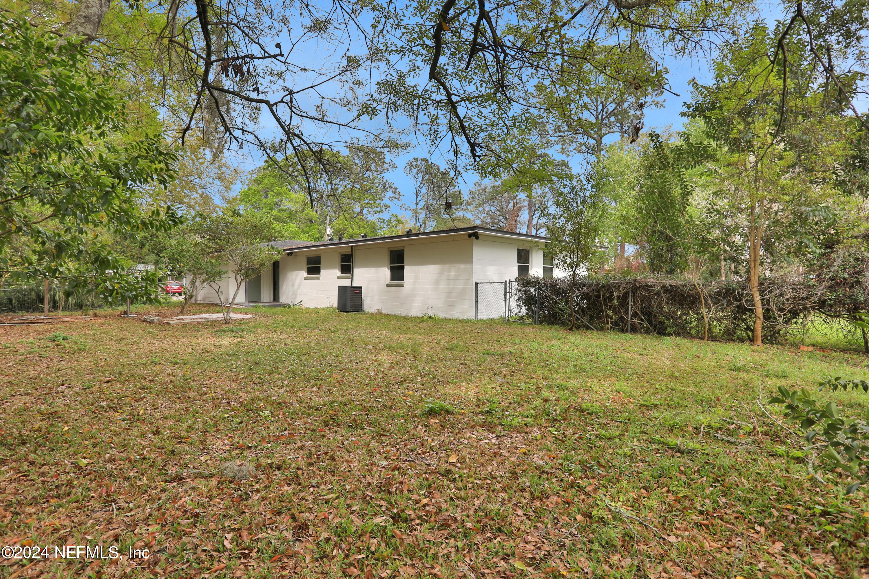 5104 Batley Road Jacksonville, FL 32210 - Photo 33 of 35 AW3A0120