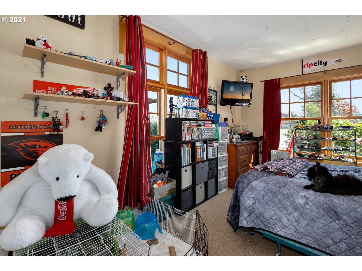 21339 South Beavercreek Road Oregon City, OR 97045 - Photo 14 of 32 Gallery Image 14
