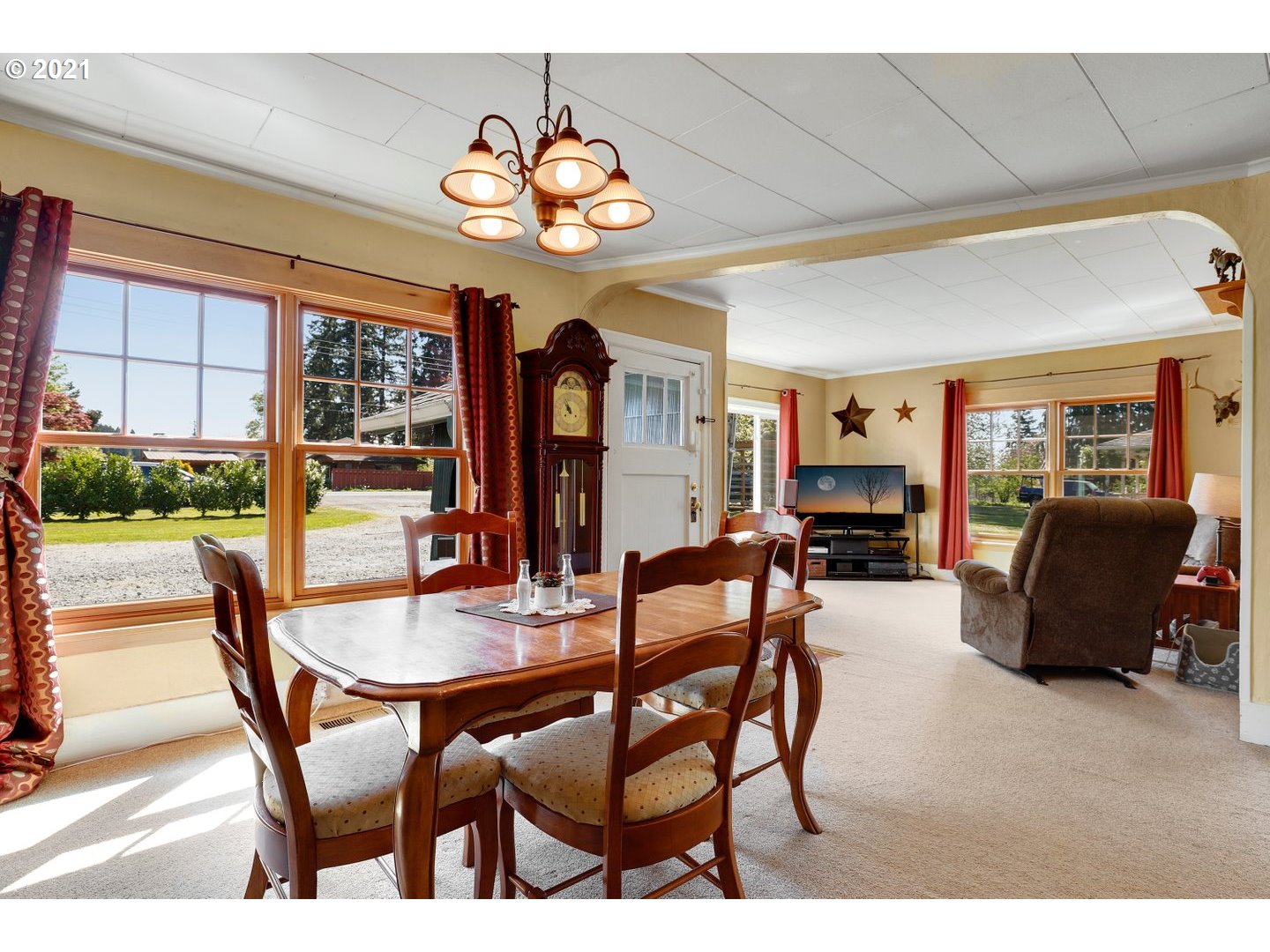 21339 South Beavercreek Road Oregon City, OR 97045 - Photo 3 of 32 Gallery Image 3