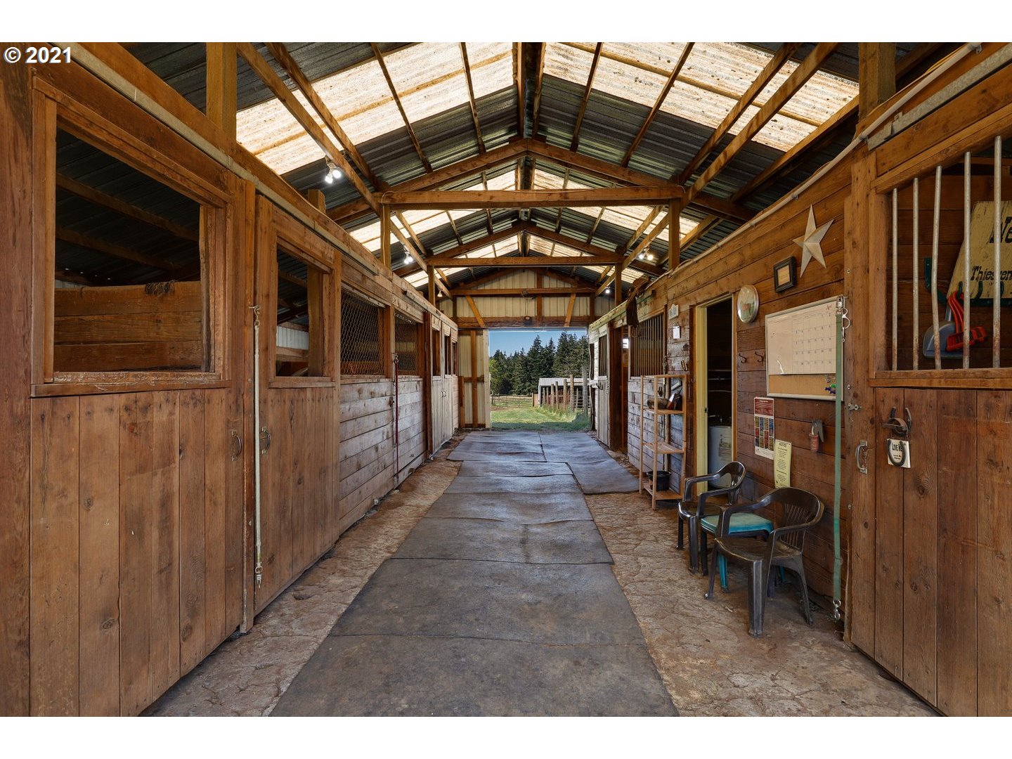 21339 South Beavercreek Road Oregon City, OR 97045 - Photo 23 of 32 Gallery Image 23