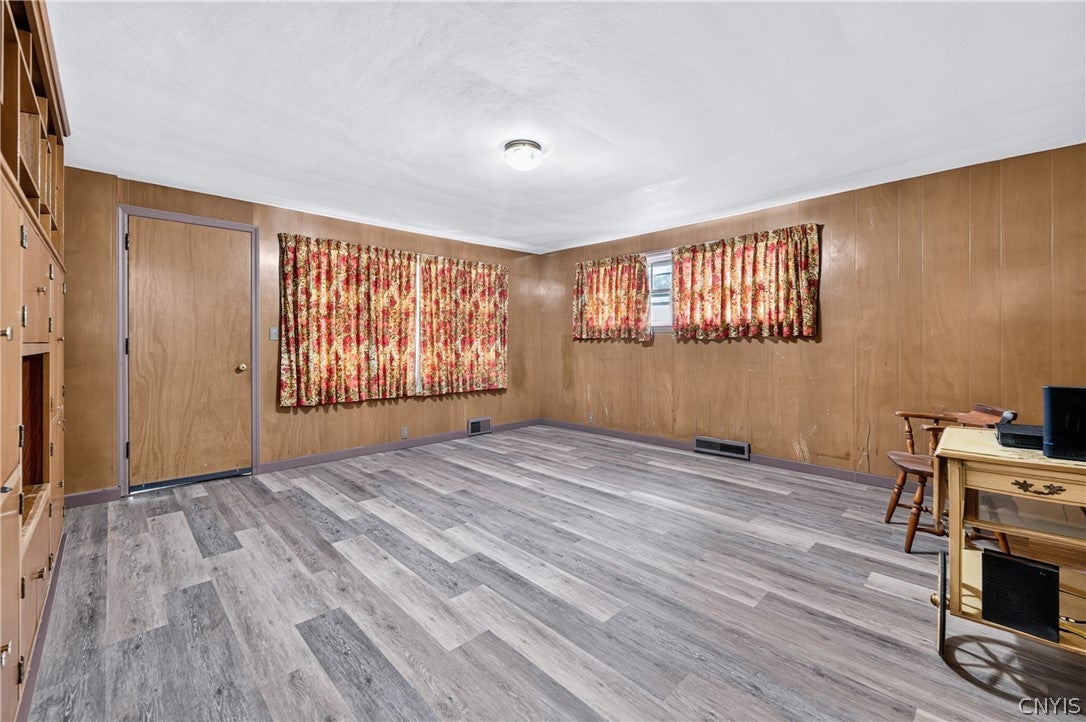 2645 Dunham Road Utica, NY 13501 - Photo 16 of 40 Gallery Image 16