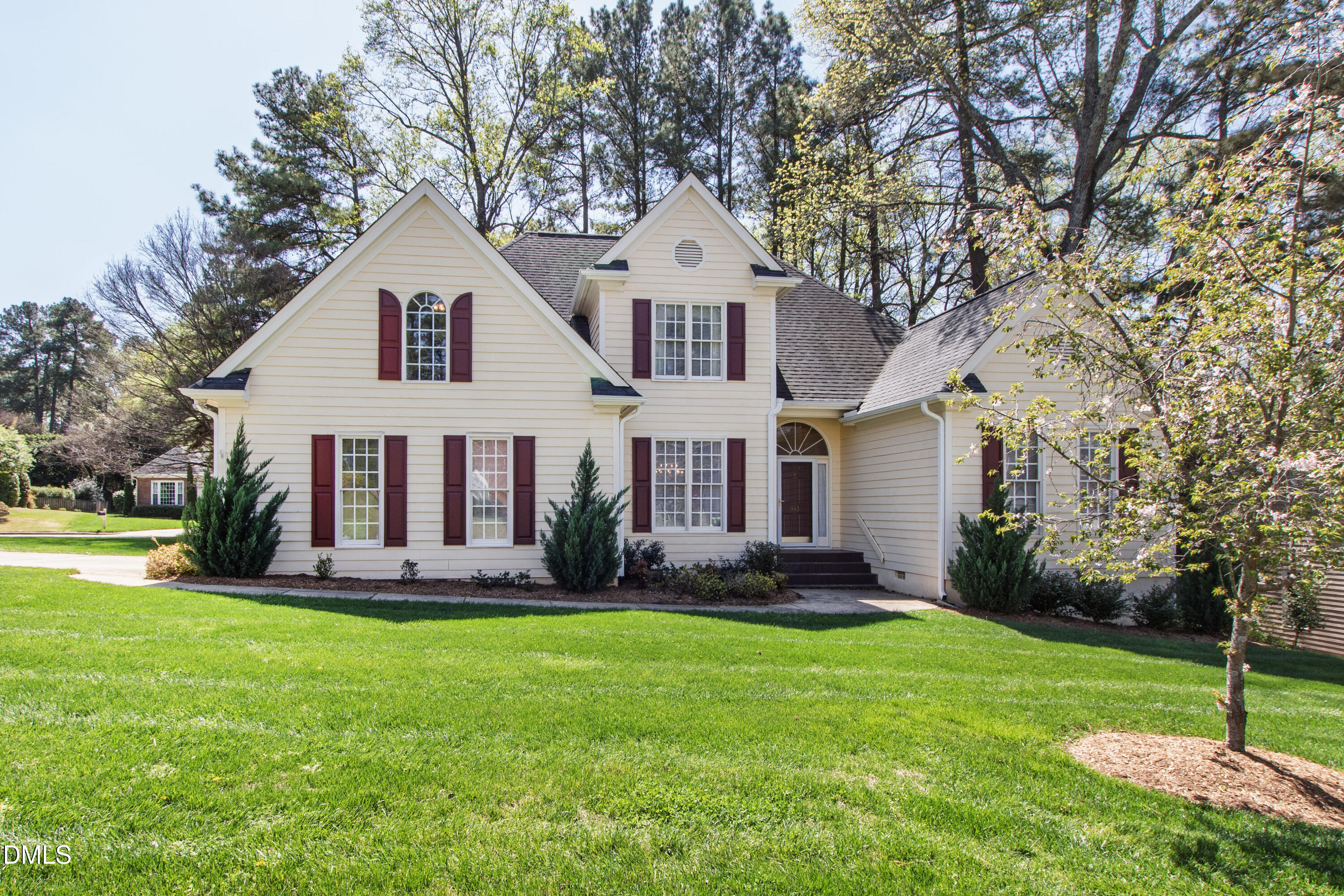 913 Tanworth Drive Raleigh, NC 27615 - Photo 2 of 48 a front view of house with yard and green space