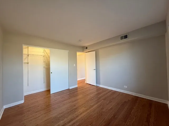 $1,700 | 10 Garden Drive, Unit 8, La Grange Park, IL 60526