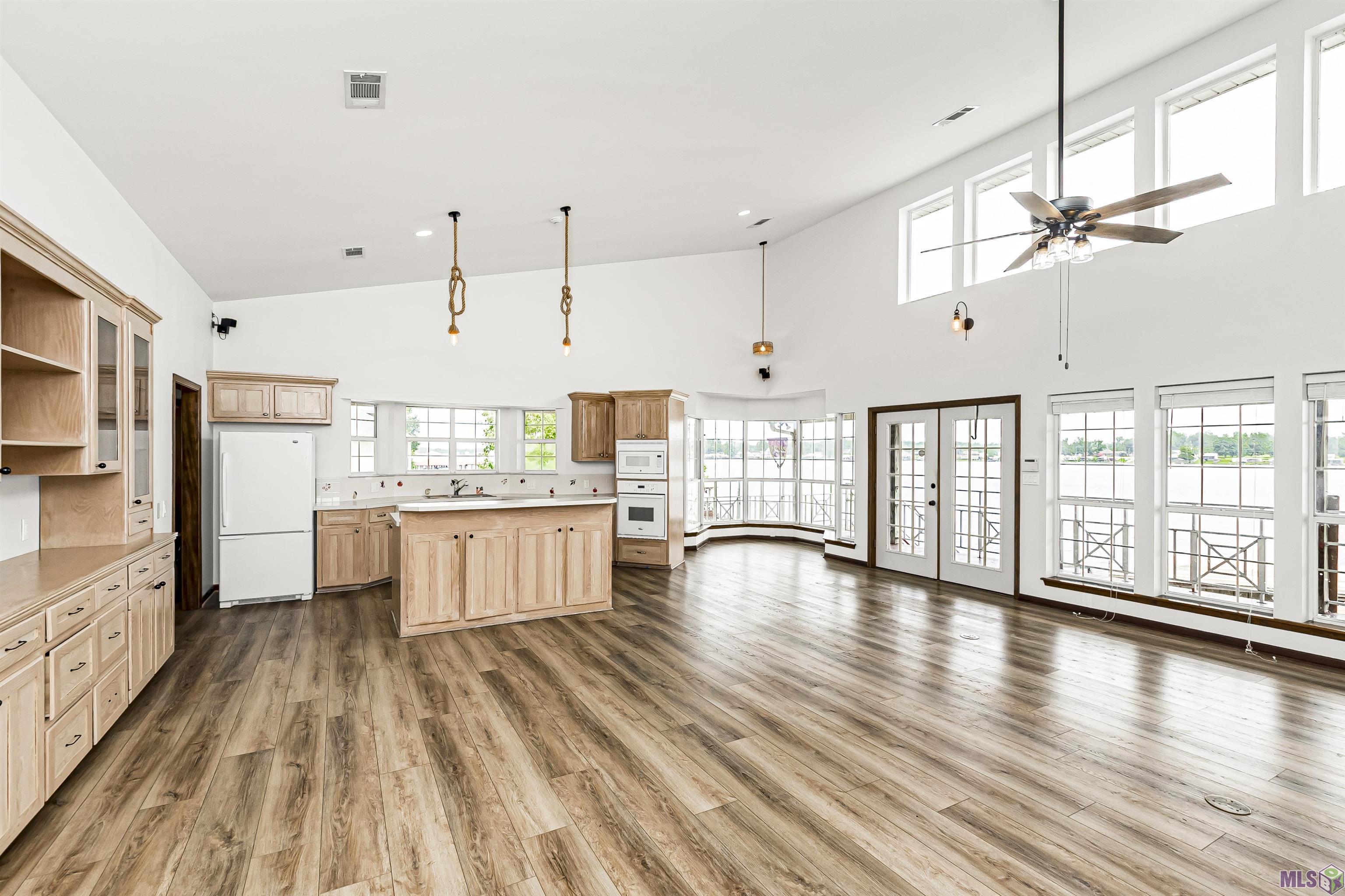 7080 False River Road Oscar, LA 70762 - Photo 8 of 36