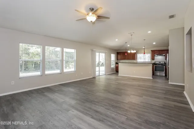 $1,830 | 3819 Ellaville Court, Jacksonville, FL 32218