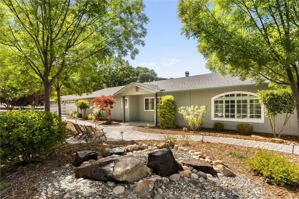 $995,000 | 6975 San Gabriel Road, Atascadero, CA 93422