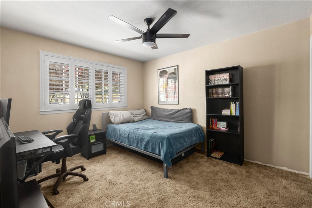 6975 San Gabriel Road Atascadero, CA 93422 - Photo 21 of 38 Bedroom