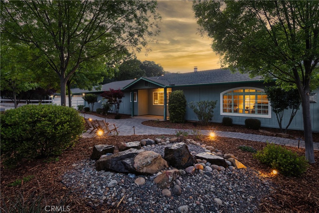 6975 San Gabriel Road Atascadero, CA 93422 - Photo 5 of 38 Exterior Front
