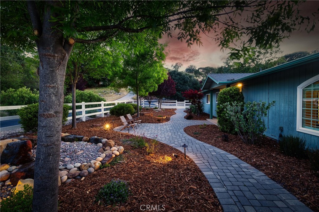 6975 San Gabriel Road Atascadero, CA 93422 - Photo 6 of 38 Exterior Front