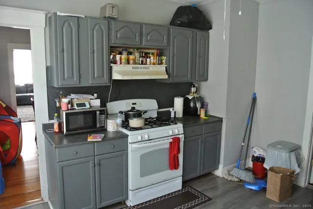 $475,000 | 144 West Street, New Britain, CT 06051