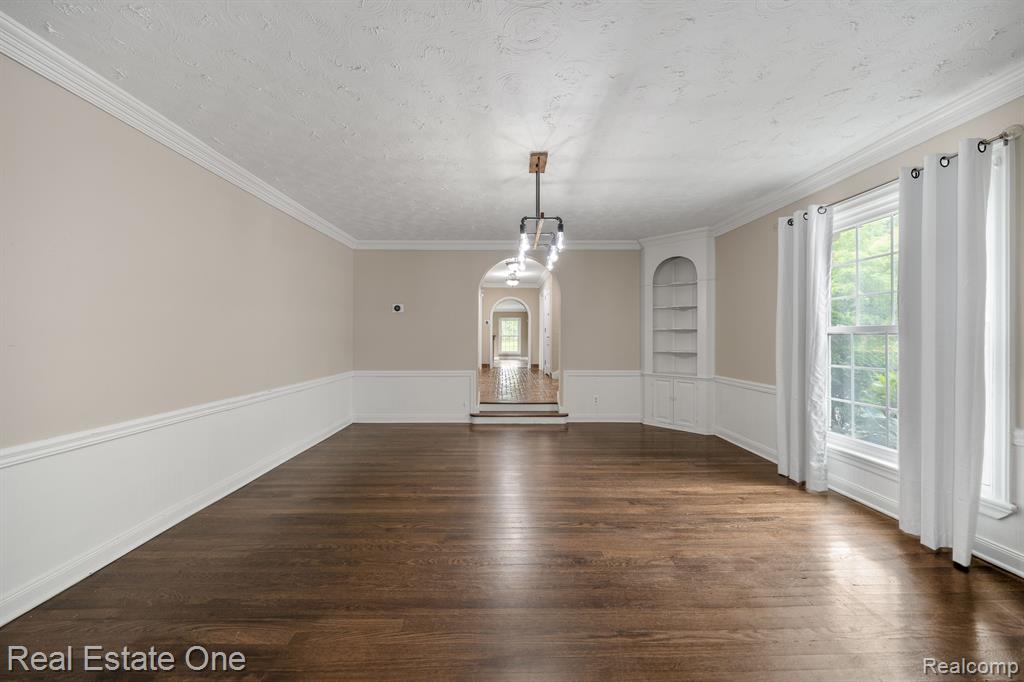 30600 Lahser Road Beverly Hills, MI 48025 - Photo 19 of 59