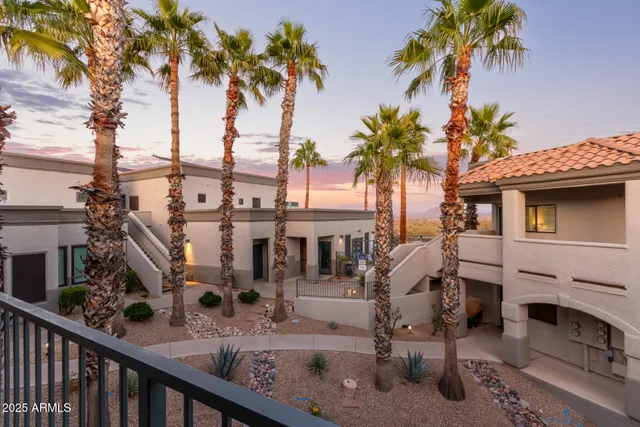 $259,900 | 10401 North Saguaro Boulevard, Unit 210, Fountain Hills, AZ 85268