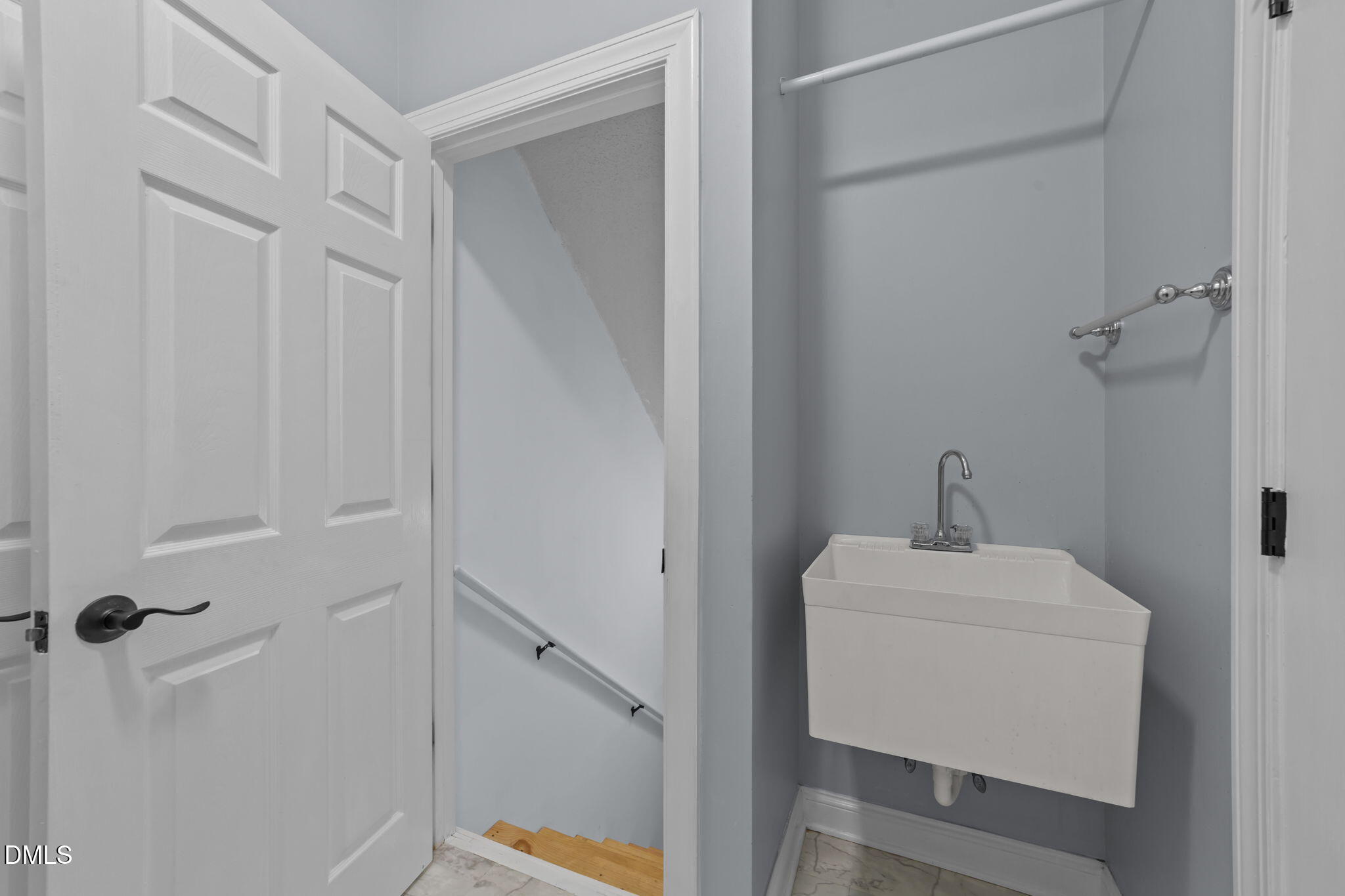 208 Adams Court Clayton, NC 27520 - Photo 12 of 63 a bathroom with a sink and toilet